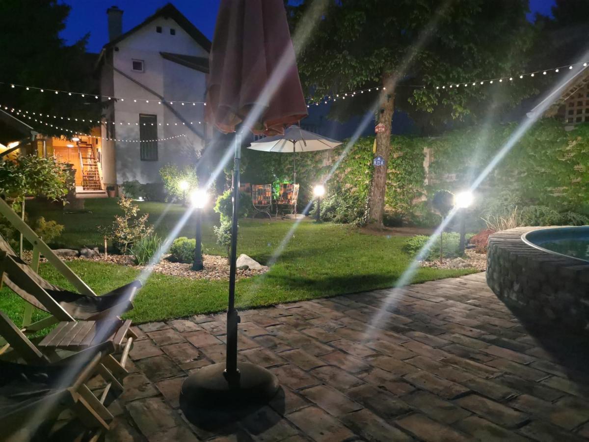 Guest House Relic Sombor Esterno foto