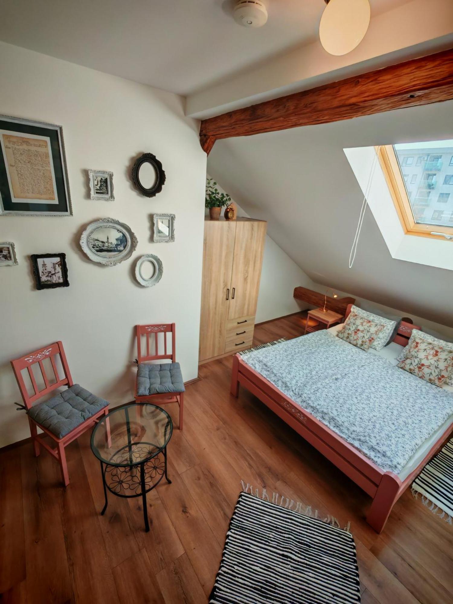 Guest House Relic Sombor Esterno foto