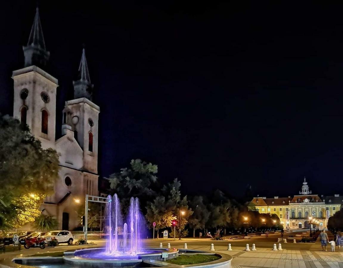 Guest House Relic Sombor Esterno foto